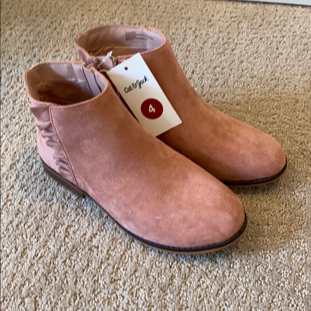 CAT & JACK pink boots size 4